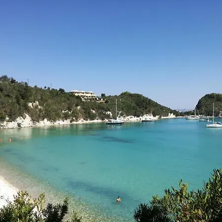Paxoi Serenity - Idyllic Cozy Nest דירה
